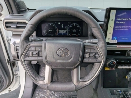 Toyota Tacoma 4WD TRD Off Road Double Cab 5' Bed AT (Natl) 2026