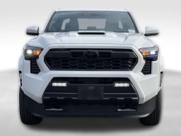 Toyota Tacoma 4WD TRD Sport Double Cab 5' Bed AT (Natl) 2026