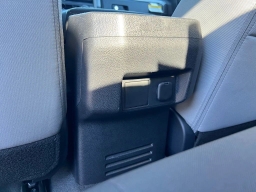 Toyota Tacoma 4WD TRD Sport Double Cab 5' Bed AT (Natl) 2026
