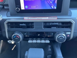 Toyota Tacoma 4WD TRD Sport Double Cab 5' Bed AT (Natl) 2026