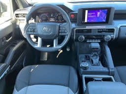Toyota Tacoma 4WD TRD Sport Double Cab 5' Bed AT (Natl) 2026