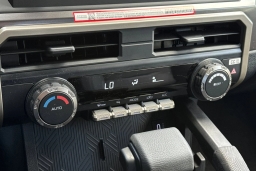 Toyota Tacoma 4WD TRD Off Road Double Cab 5' Bed AT (Natl) 2026