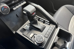 Toyota Tacoma 4WD TRD Off Road Double Cab 5' Bed AT (Natl) 2026