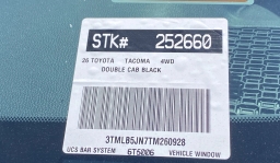 Toyota Tacoma 4WD SR5 Double Cab 5' Bed AT (Natl) 2026