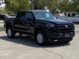 Toyota Tacoma 4WD SR5 Double Cab 5' Bed AT (Natl) 2026
