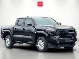 Toyota Tacoma 4WD SR5 Double Cab 5' Bed AT (Natl) 2026