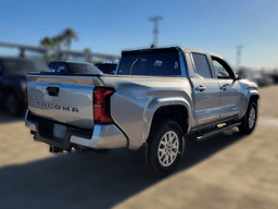 Toyota Tacoma 2WD SR5 Double Cab 6' Bed AT (Natl) 2026