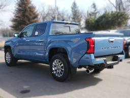 Toyota Tacoma 4WD Limited Double Cab 5' Bed AT (Natl) 2026