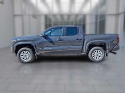 Toyota Tacoma 4WD SR5 Double Cab 6' Bed AT (Natl) 2026