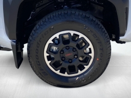 Toyota Tacoma 4WD TRD Off Road Double Cab 6' Bed AT (Natl) 2026