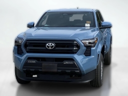 Toyota Tacoma 4WD SR5 Double Cab 5' Bed AT (Natl) 2026