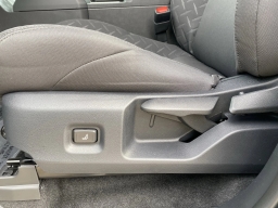 Toyota Tacoma 4WD SR5 Double Cab 5' Bed AT (Natl) 2026