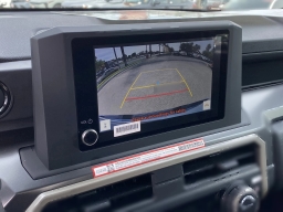 Toyota Tacoma 4WD SR5 Double Cab 5' Bed AT (Natl) 2026