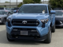 Toyota Tacoma 4WD SR5 Double Cab 5' Bed AT (Natl) 2026