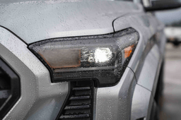 Toyota Tacoma 4WD SR5 Double Cab 5' Bed AT (GS) 2026