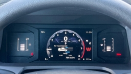 Toyota Tacoma 4WD SR5 Double Cab 5' Bed AT (Natl) 2026