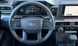Toyota Tacoma 4WD SR5 Double Cab 5' Bed AT (Natl) 2026