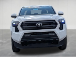 Toyota Tacoma 4WD SR5 Double Cab 5' Bed AT (Natl) 2026