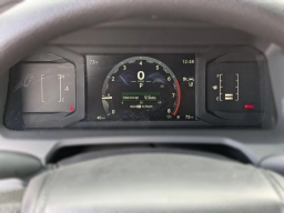 Toyota Tacoma 4WD SR5 Double Cab 5' Bed AT (Natl) 2026