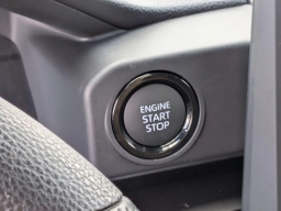 Toyota Tacoma 4WD SR5 Double Cab 5' Bed AT (Natl) 2026