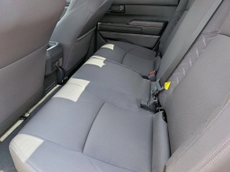 Toyota Tacoma 4WD SR5 Double Cab 5' Bed AT (Natl) 2026