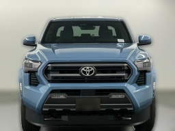Toyota Tacoma 4WD SR5 Double Cab 5' Bed AT (Natl) 2026