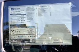 Toyota Tacoma 4WD TRD Sport Double Cab 6' Bed AT (Natl) 2026