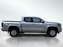 Toyota Tacoma 4WD SR5 Double Cab 5' Bed AT (Natl) 2026
