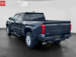 Toyota Tacoma 4WD SR5 Double Cab 6' Bed AT (Natl) 2026