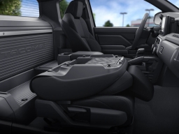 Toyota Tacoma 2WD SR XtraCab 6' Bed AT (Natl) 2026