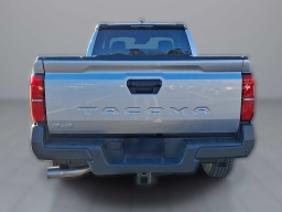 Toyota Tacoma 4WD SR XtraCab 6' Bed AT (Natl) 2026