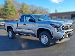 Toyota Tacoma 4WD SR XtraCab 6' Bed AT (Natl) 2026