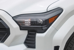 Toyota Tacoma 2WD TRD Sport Double Cab 5' Bed AT (Natl) 2026