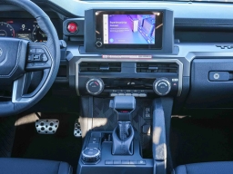 Toyota Tacoma 2WD TRD Sport Double Cab 5' Bed AT (Natl) 2026