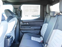 Toyota Tacoma 2WD TRD Sport Double Cab 5' Bed AT (Natl) 2026