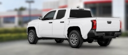 Toyota Tacoma 2WD SR Double Cab 5' Bed AT (Natl) 2026