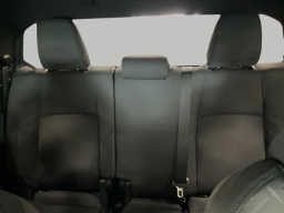 Toyota Tacoma 4WD SR5 Double Cab 5' Bed AT (Natl) 2026