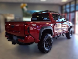Toyota Tacoma 4WD TRD Off Road Double Cab 5' Bed AT (Natl) 2026