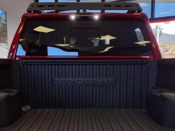 Toyota Tacoma 4WD TRD Off Road Double Cab 5' Bed AT (Natl) 2026