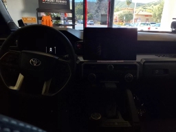 Toyota Tacoma 4WD TRD Off Road Double Cab 5' Bed AT (Natl) 2026