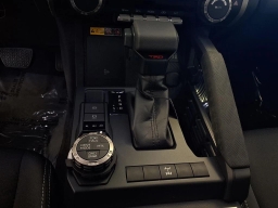 Toyota Tacoma 4WD TRD Off Road Double Cab 5' Bed AT (Natl) 2026