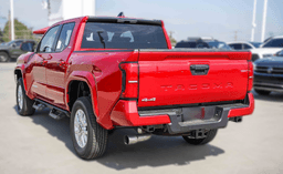 Toyota Tacoma 4WD SR5 Double Cab 5' Bed AT (Natl) 2026