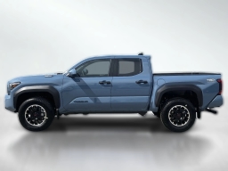 Toyota Tacoma 4WD TRD Off Road Hybrid Double Cab 5' Bed AT (Natl) 2026