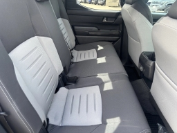 Toyota Tacoma 4WD TRD Off Road Hybrid Double Cab 5' Bed AT (Natl) 2026