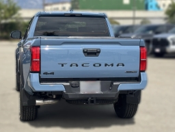 Toyota Tacoma 4WD TRD Off Road Hybrid Double Cab 5' Bed AT (Natl) 2026