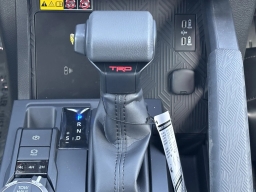 Toyota Tacoma 4WD TRD Off Road Hybrid Double Cab 5' Bed AT (Natl) 2026