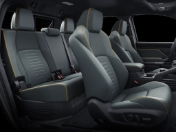 Toyota Tacoma 4WD Trailhunter Hybrid Double Cab 5' Bed AT (Natl) 2026