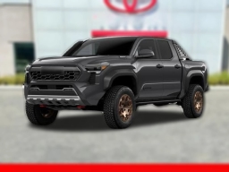 Toyota Tacoma 4WD Trailhunter Hybrid Double Cab 5' Bed AT (GS) 2026