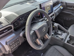 Toyota Tacoma 4WD TRD Off Road Hybrid Double Cab 5' Bed AT (Natl) 2026