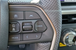 Toyota Tacoma 4WD TRD Off Road Hybrid Double Cab 5' Bed AT (Natl) 2026